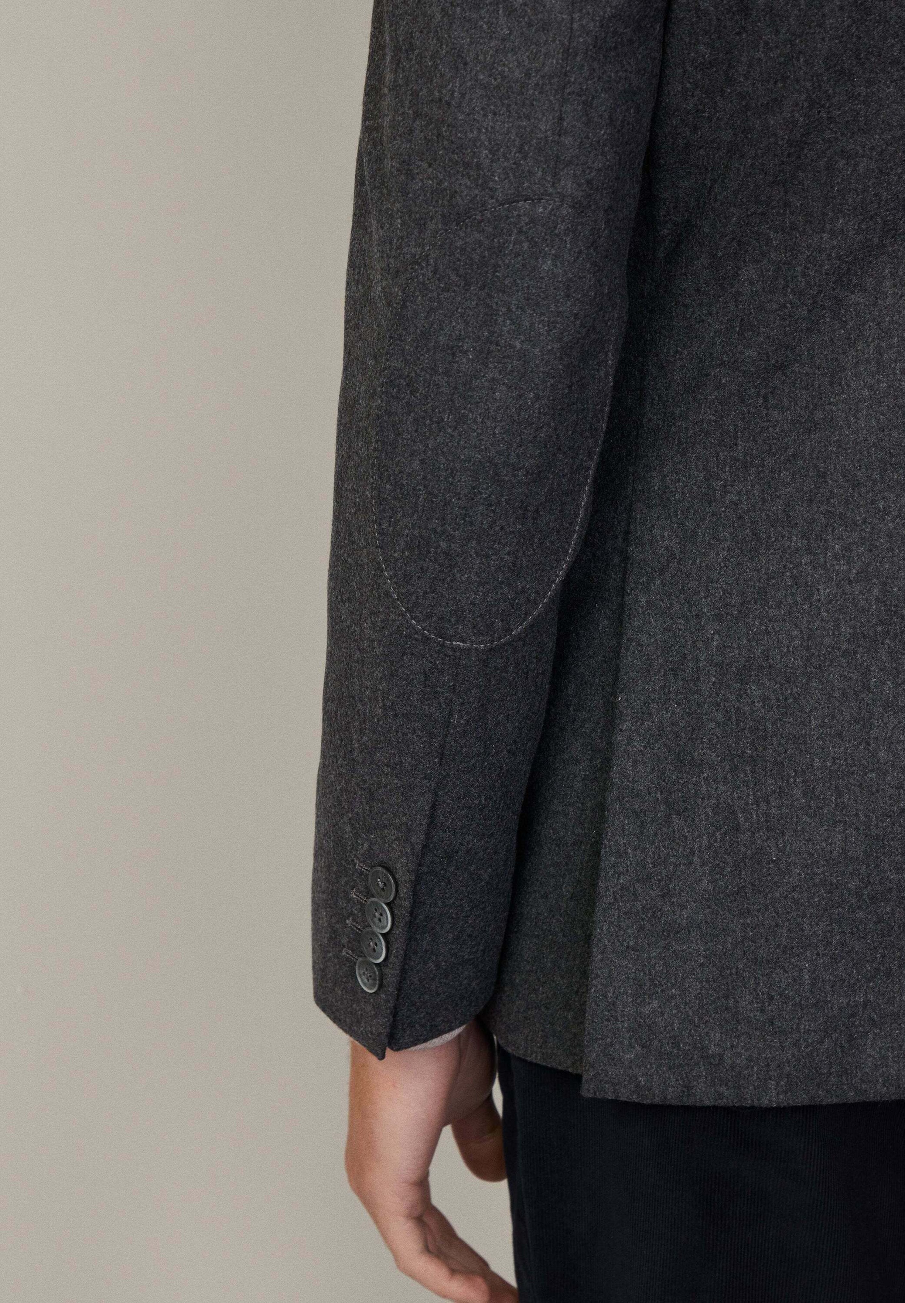 Hackett London