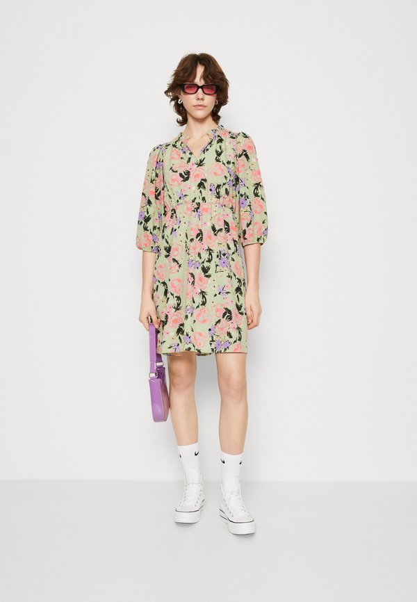 Vero Moda VMSERENITY OLIVIA  DRESS