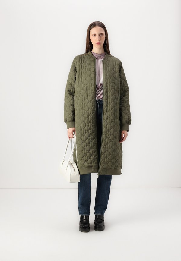 Vero Moda VMALLY QUILTED LONG JACKET