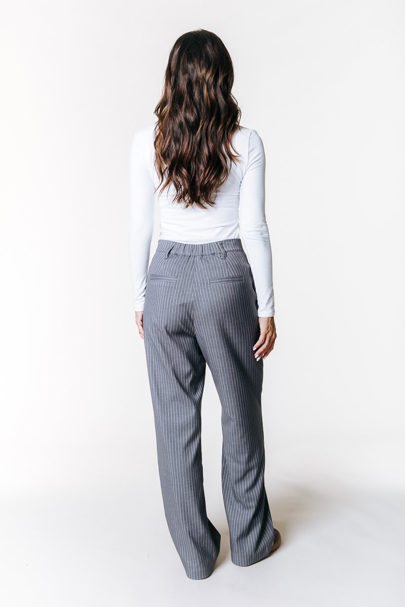 Colourful Rebel RUS STRAIGHT PANTS