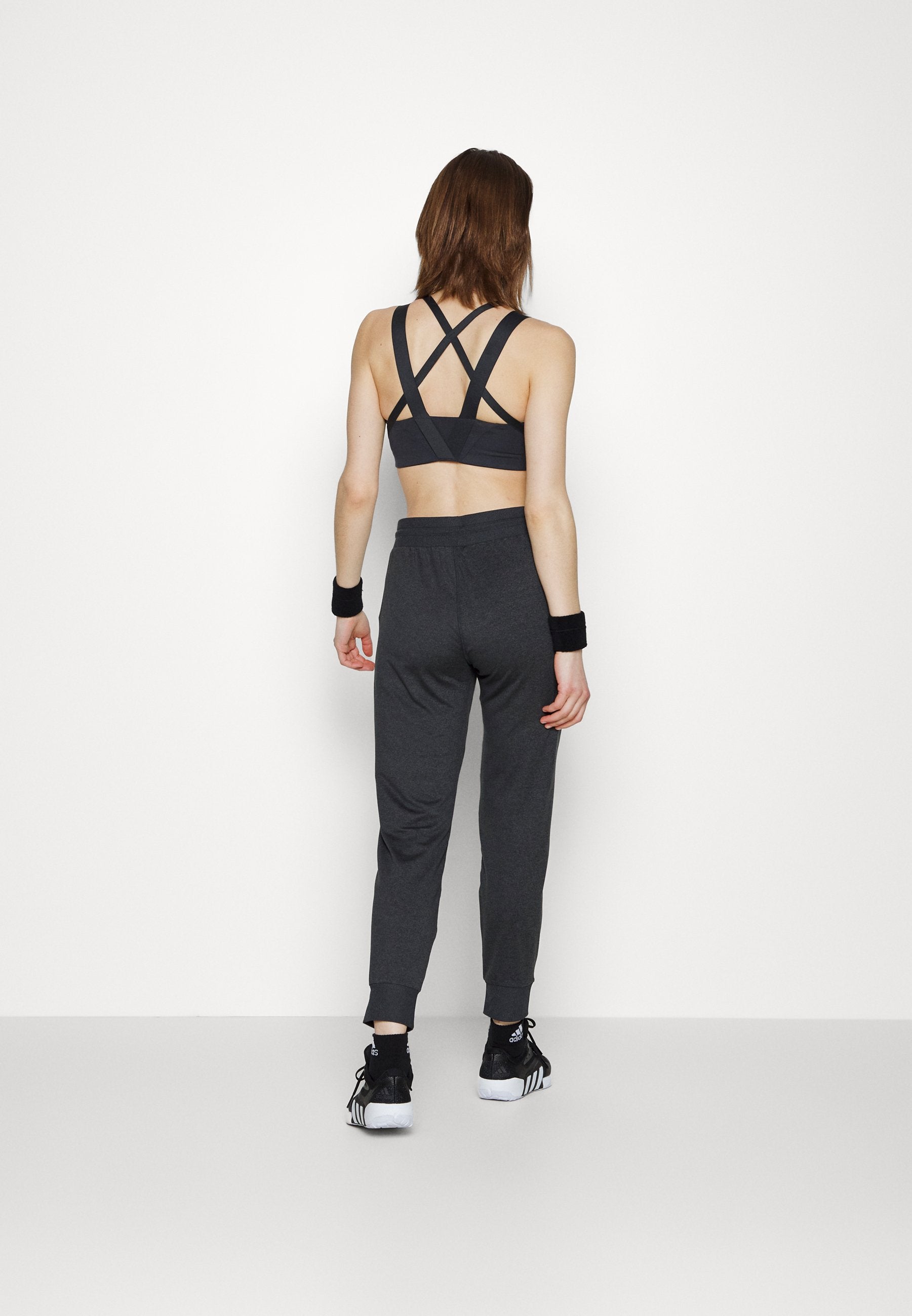 Athleta  UPTEMPO
