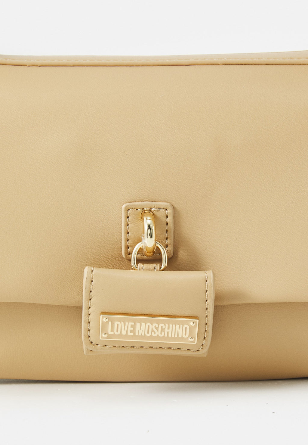 Love Moschino