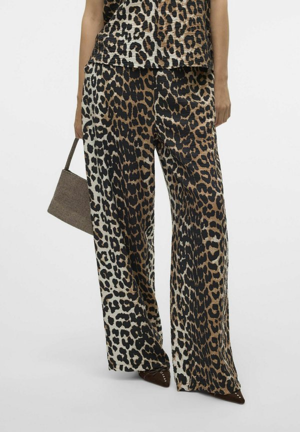 Vero Moda Wide-leg VMJOSIE High waist - Trousers - egret
