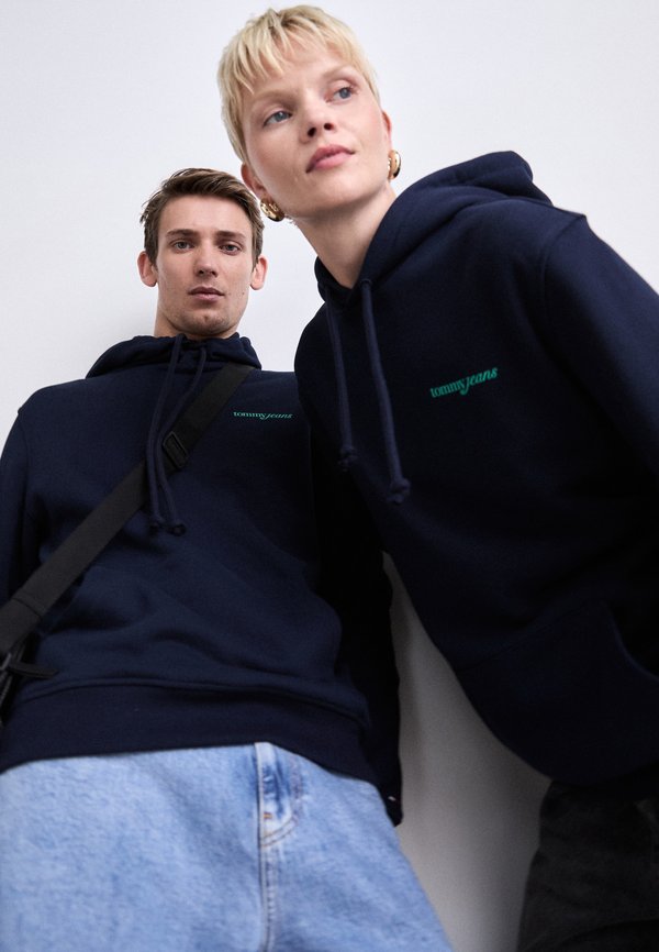 Tommy Jeans BLUR SCRPT BCK EXT