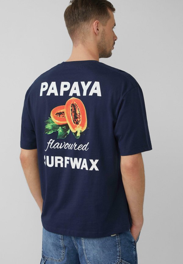 s.Oliver MIT FRONT - Print T-shirt - tiefblau