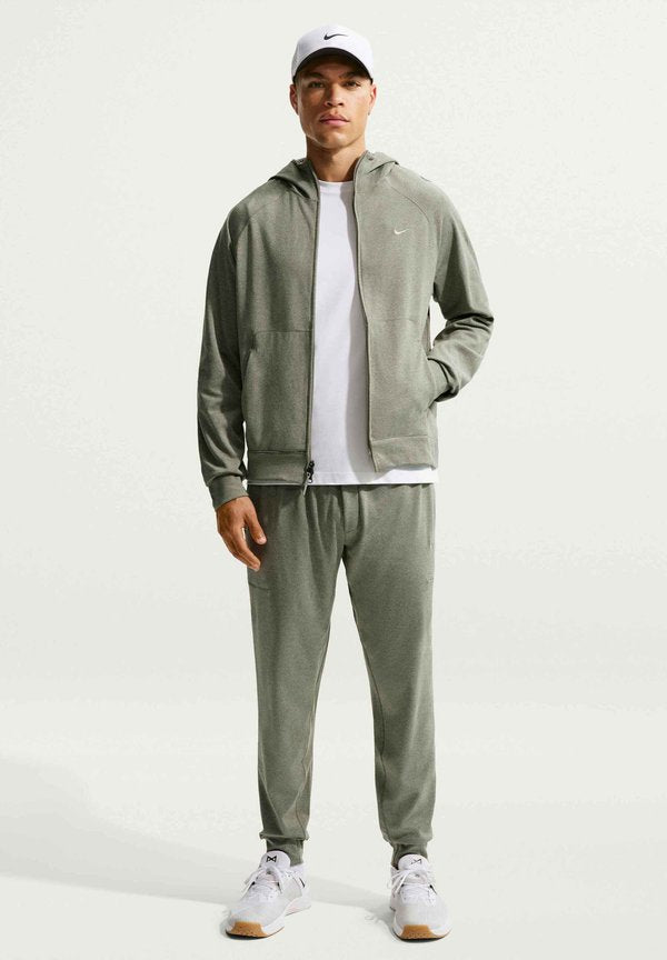 Nike Performance M NK DF UV PRMRY NANO FZ HD - Zip-up sweatshirt - light army/light army