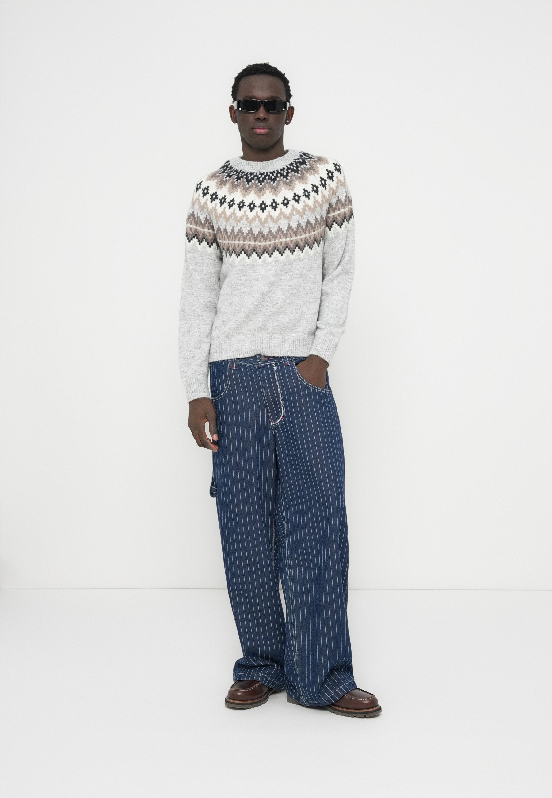 GAP YOKE CREW NECK