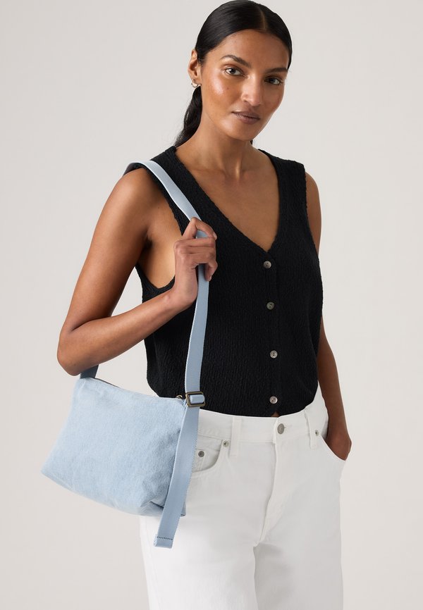 Levi's® ALI  - Cross body bag - indigo light wash