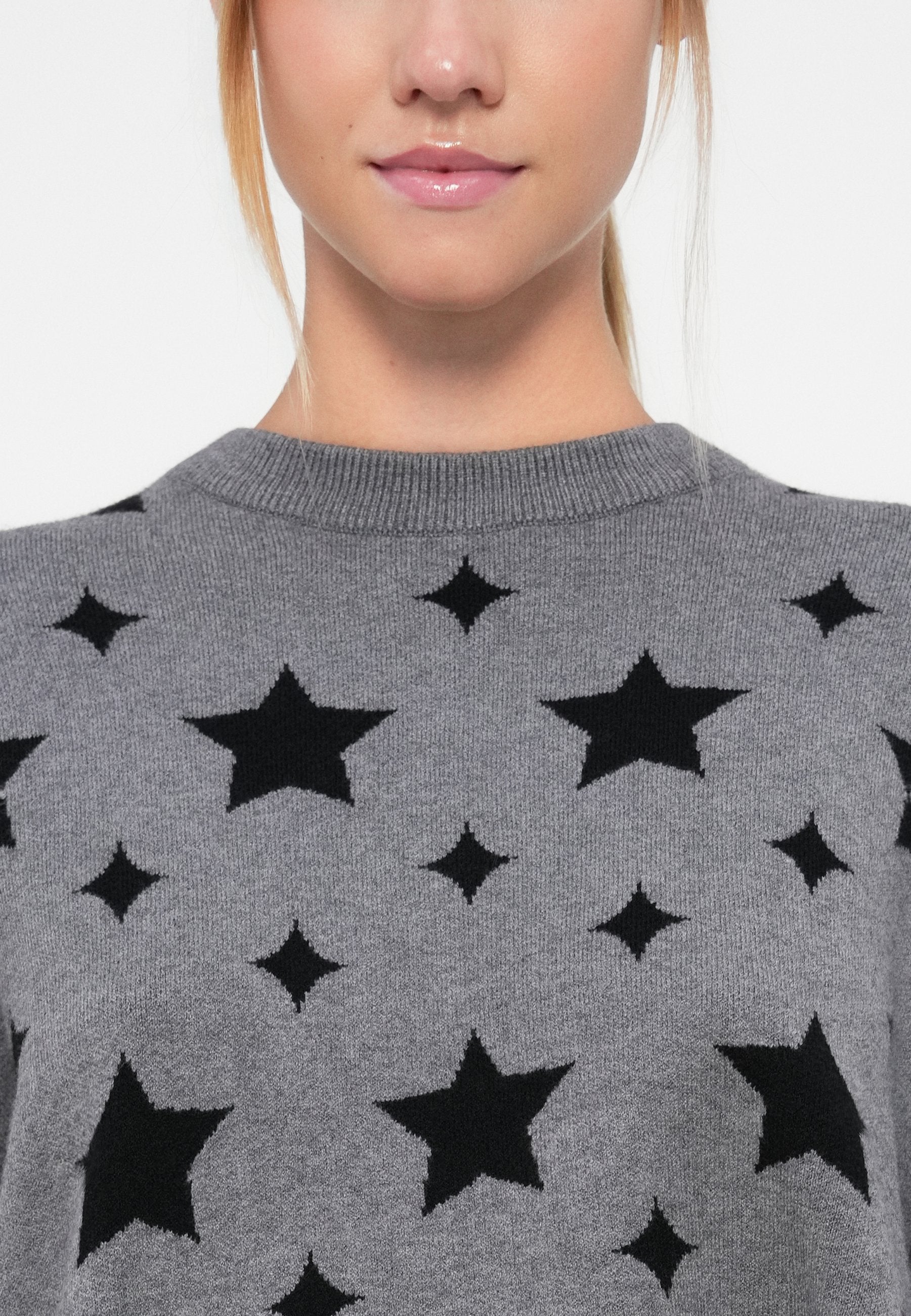 Noisy May NMSHYLA L/S O-NECK KNIT FWD DD