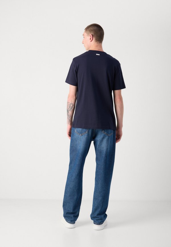 GANT