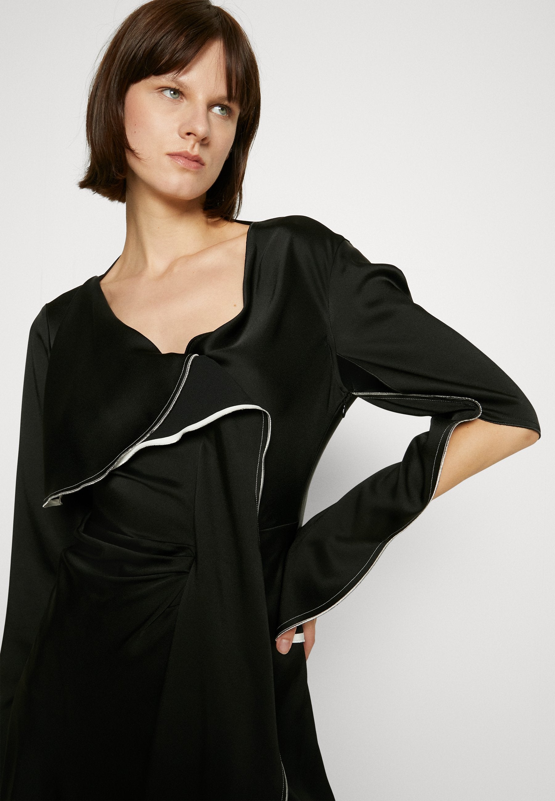 Victoria Beckham GATHERED HEART DETAIL DRESS