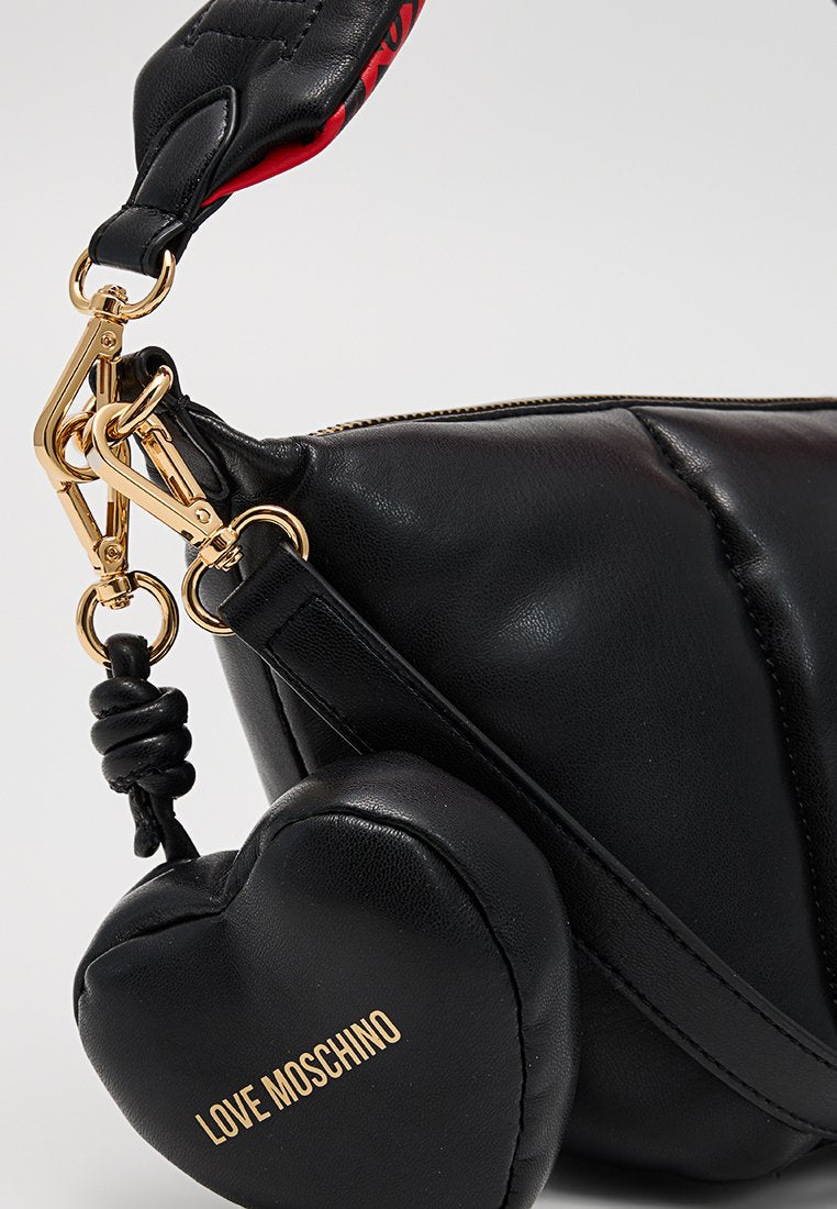 Love Moschino