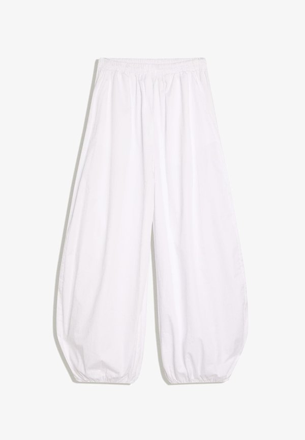 Bershka Trousers - white
