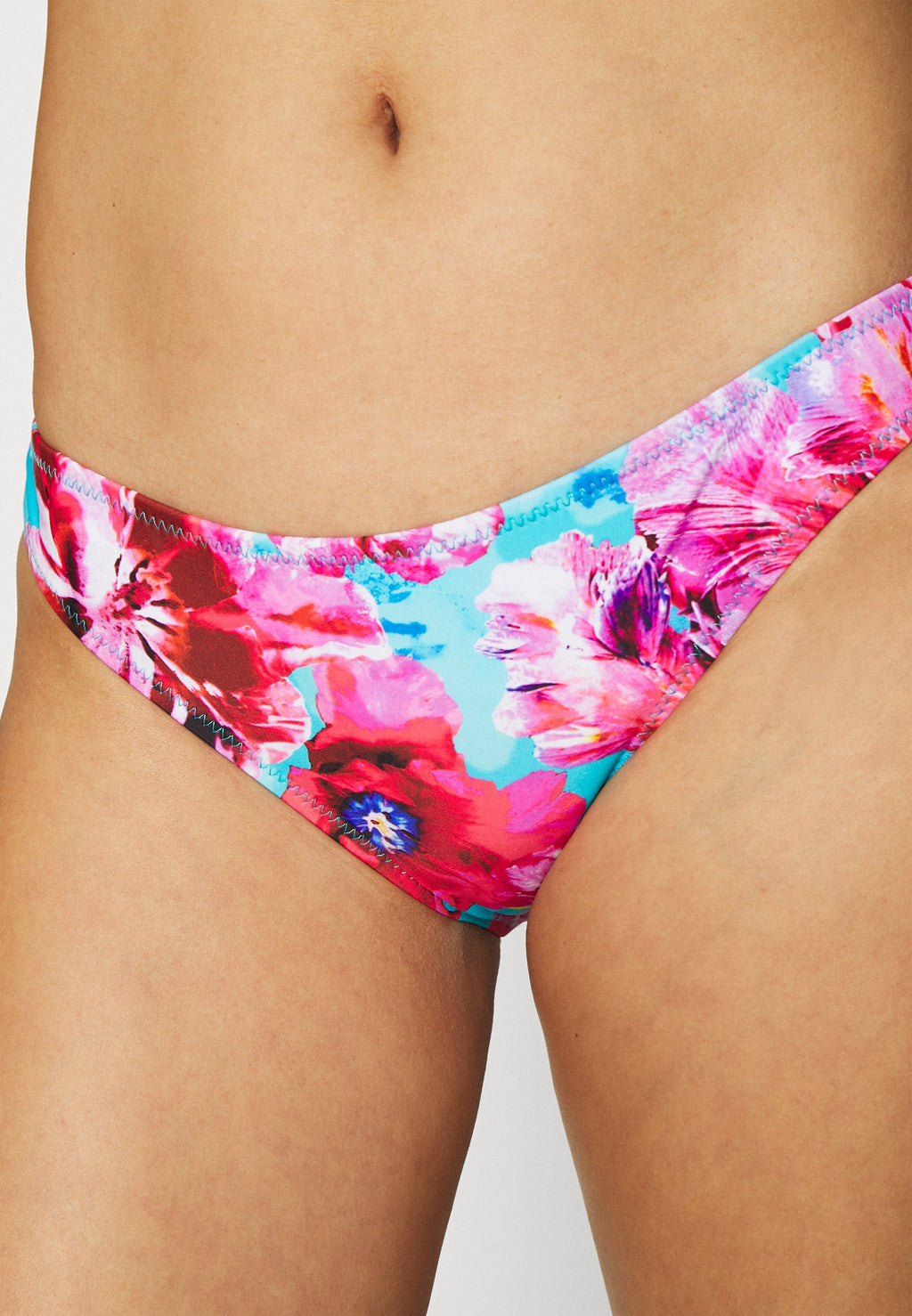 Pour Moi HEATWAVE BRIEF