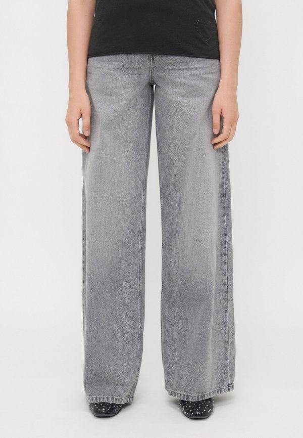 Vero Moda Tall VMANNET BELT - Wide Leg - medium grey denim