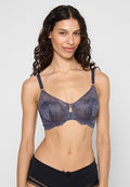 Triumph WILD PEONY FLORALE W01