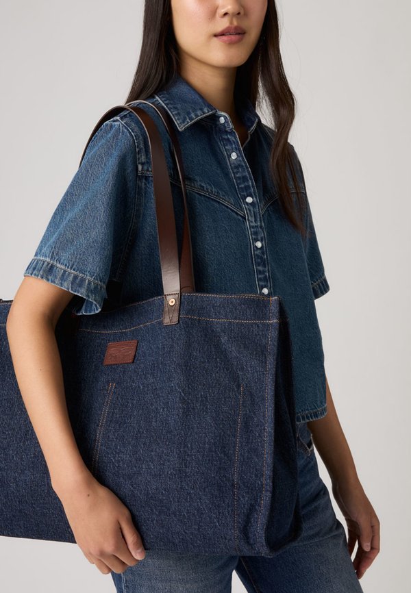 Levi's® HERITAGE ALL DAY TOTE - Tote bag - ocean indigo wash