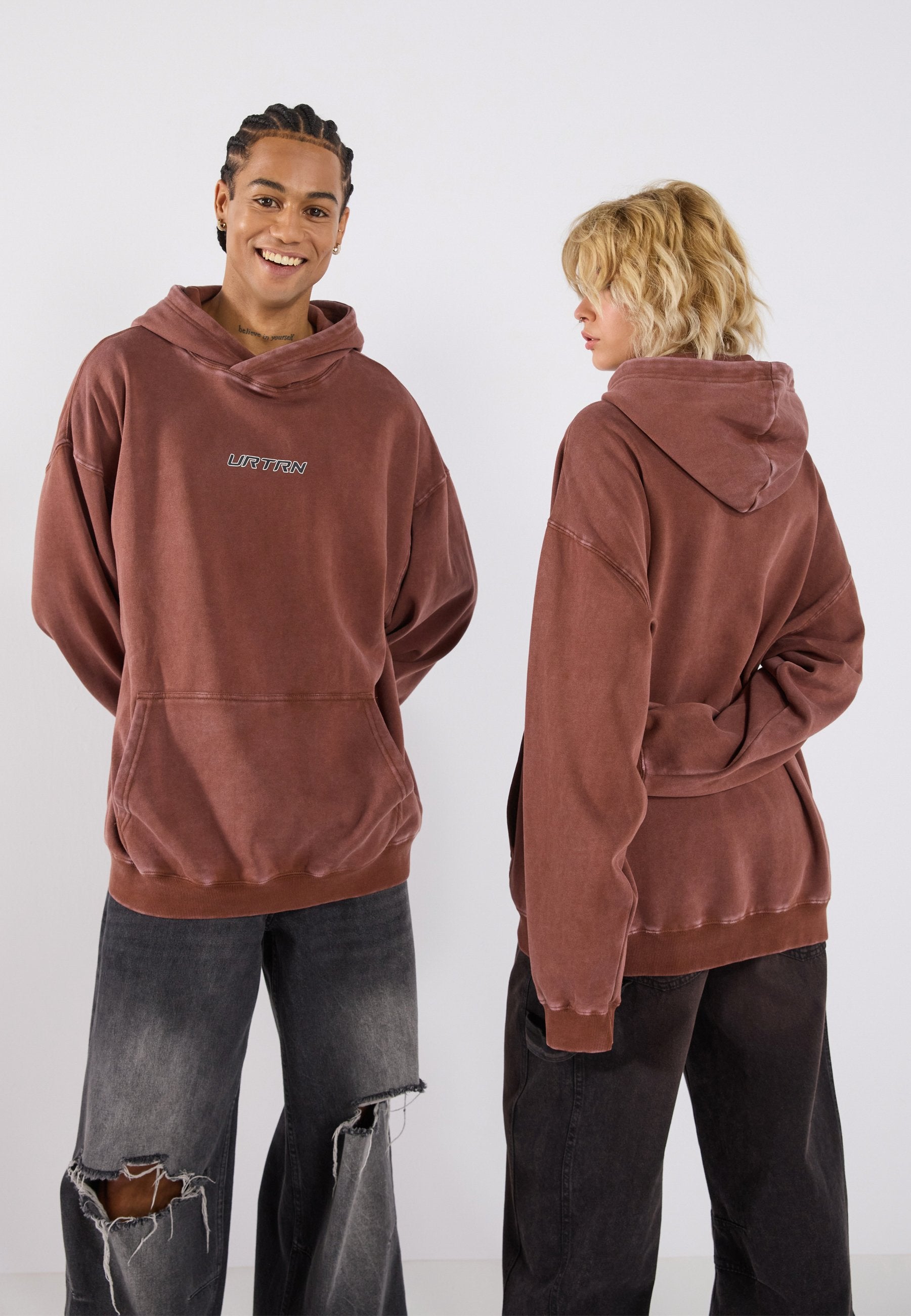 YOURTURN UNISEX RELAXED FIT WASHED HOODIE