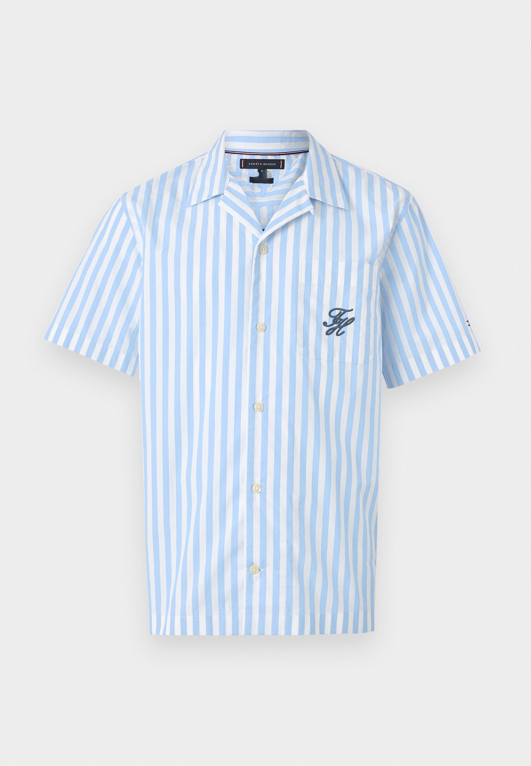 REGULAR FIT PAPER TOUCH SHORT SLEEVE SHIRT Media 1
