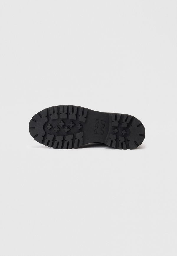 Tommy Jeans URBAN