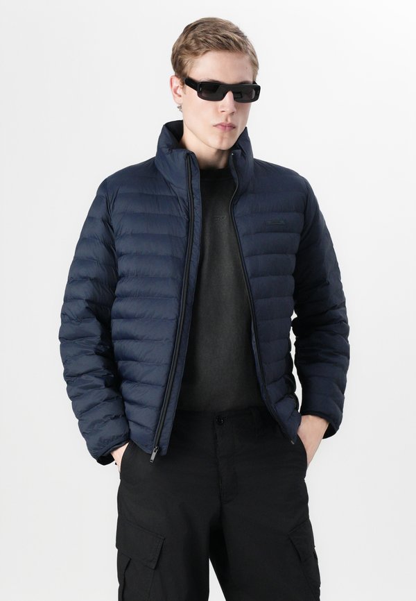 Calvin Klein CHANNELED PUFFER