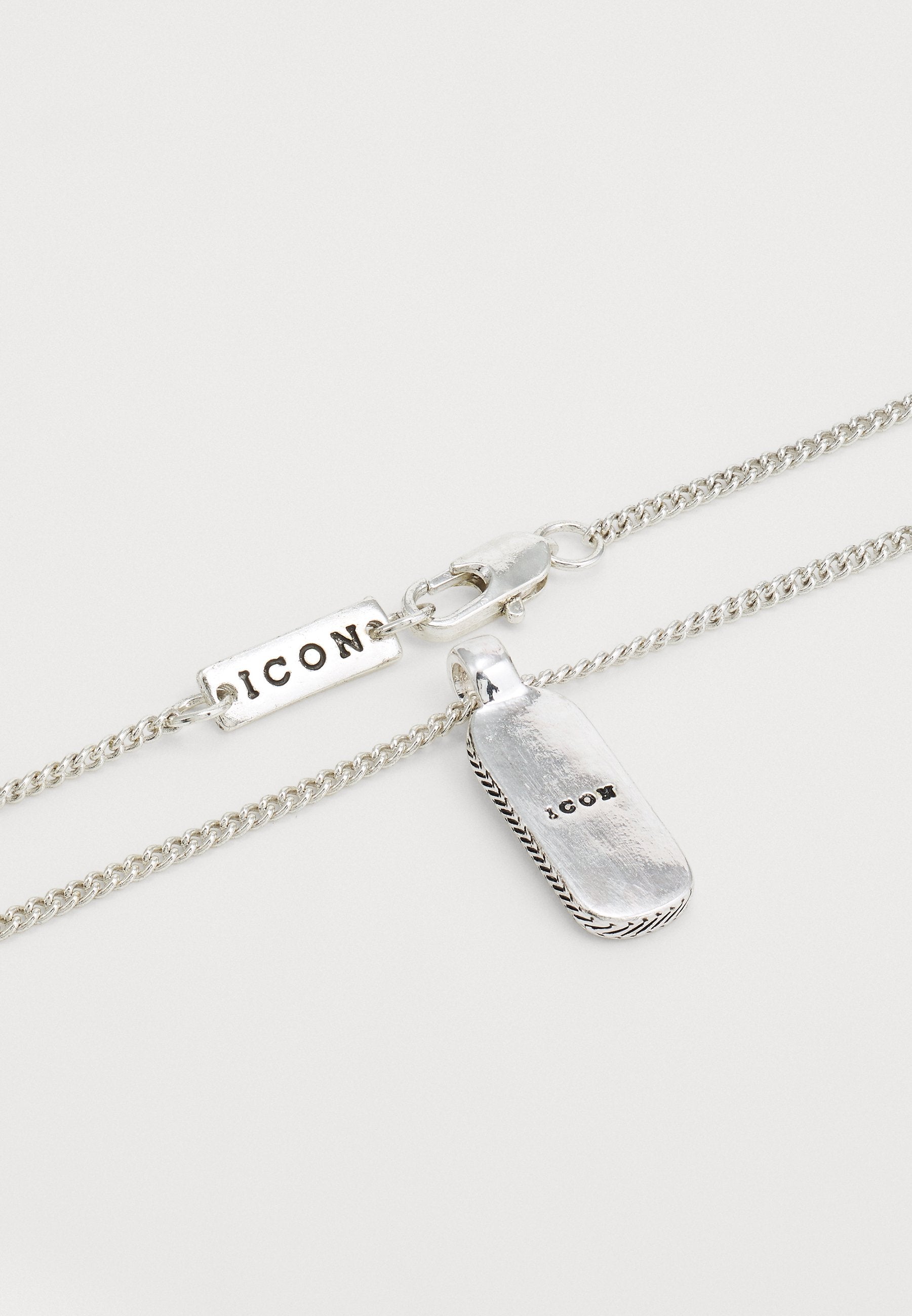 Icon Brand REFORMED BAR PENDANT NECKLACE UNISEX
