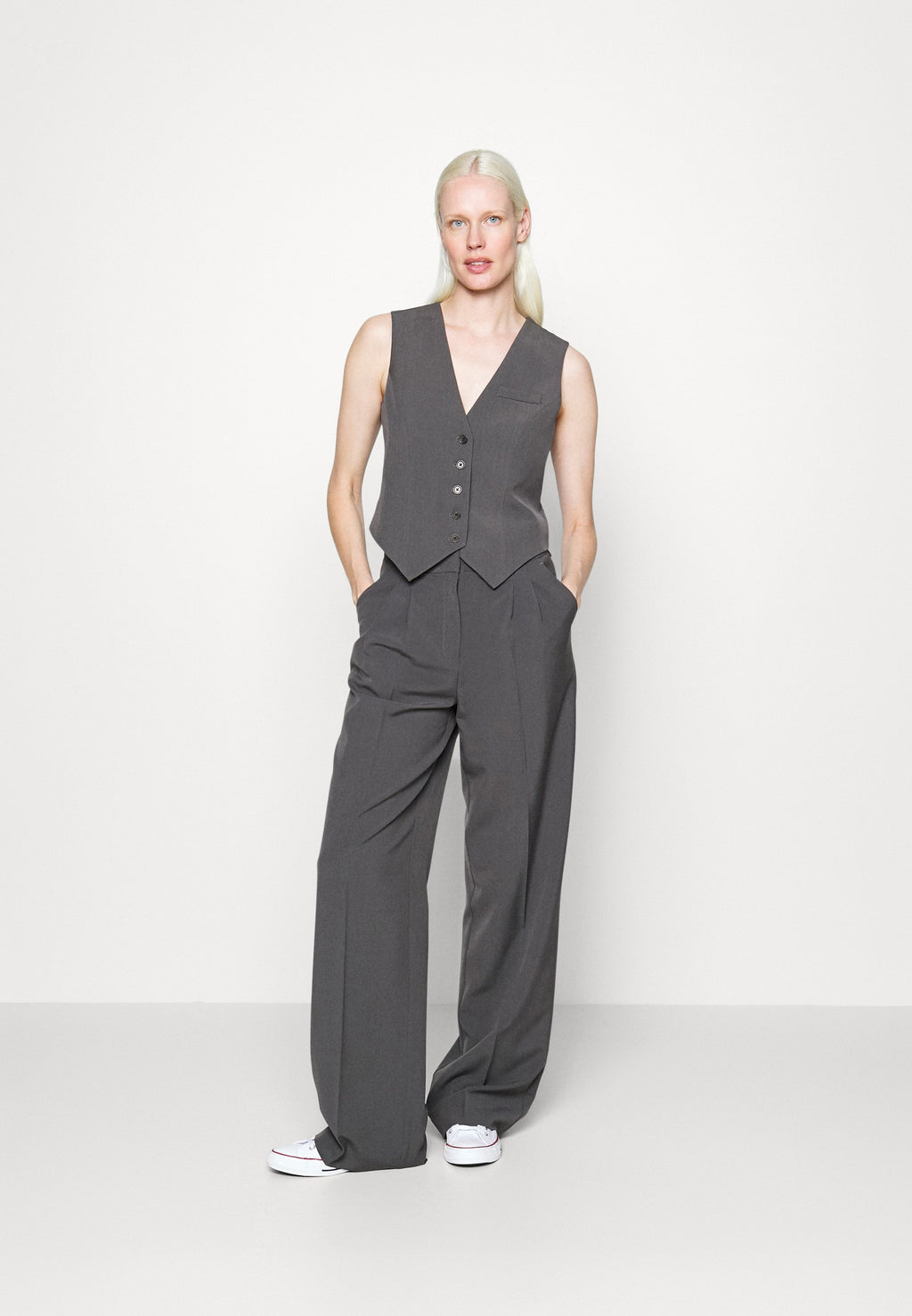 Vero Moda Tall VMTROIAN TAILORED VEST