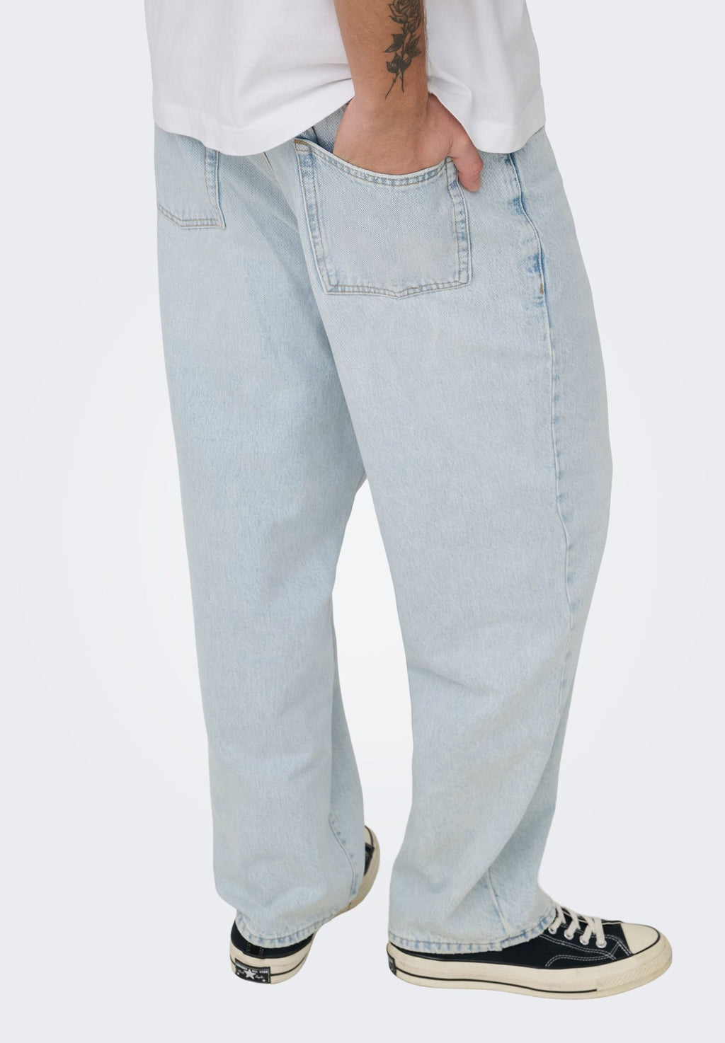Loose-fit ONSFADE Mid rise Loose Fit Media 6