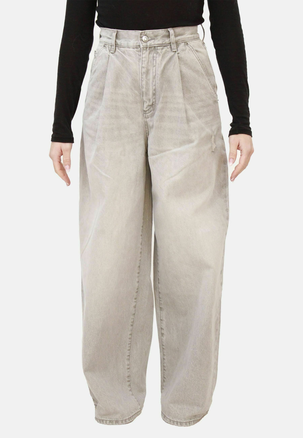Armani Exchange Baggy Jeans Media 1