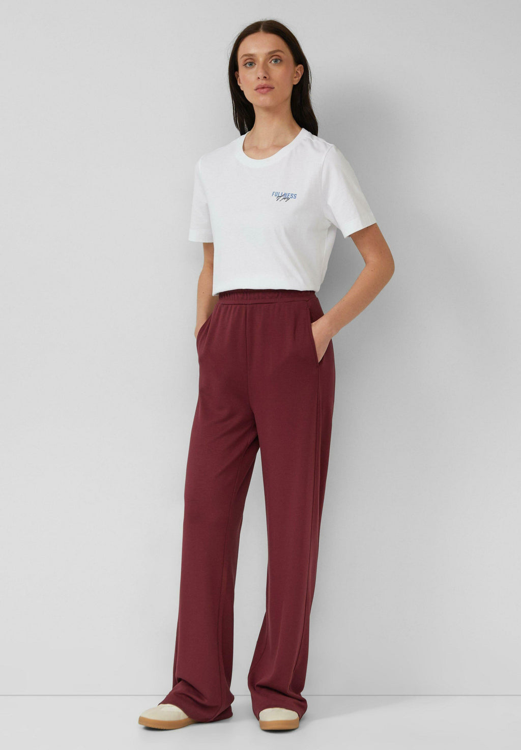 IM RELAXED FIT MIT WEITEM  Media 6
