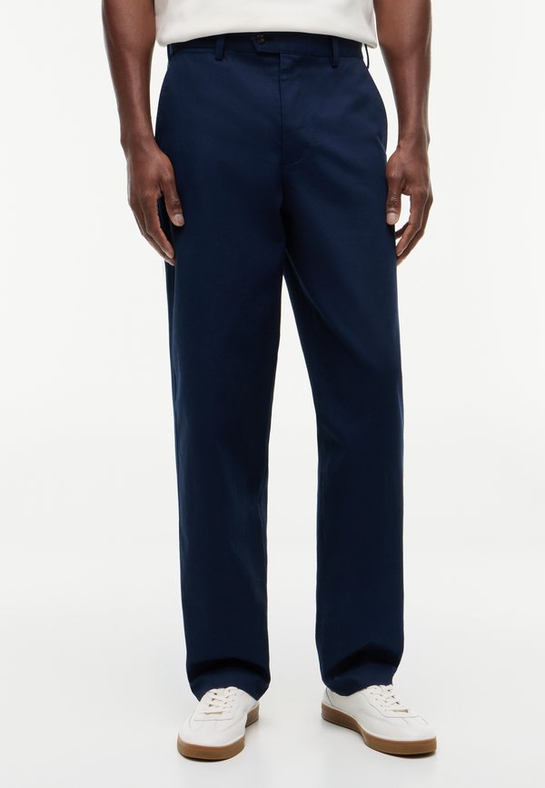 Tommy Hilfiger RIVER HERITAGE - Trousers - carbon navy