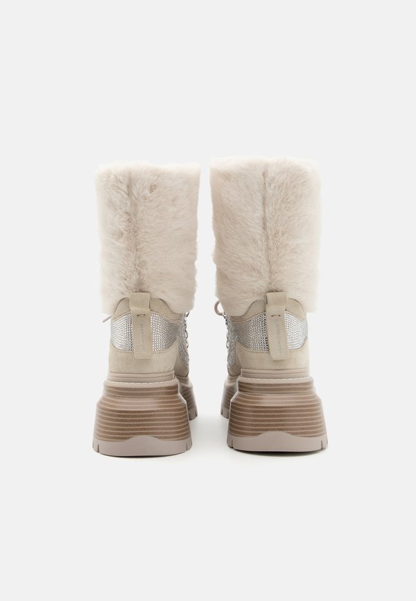 MICHAEL Michael Kors SHILOH BOOT