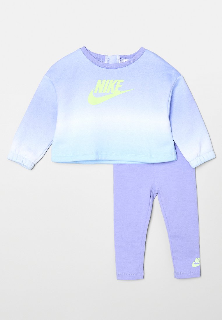 Nike Sportswear SET