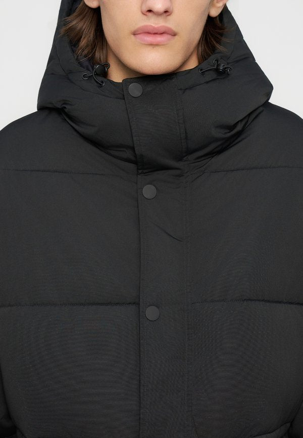 EA7 Emporio Armani