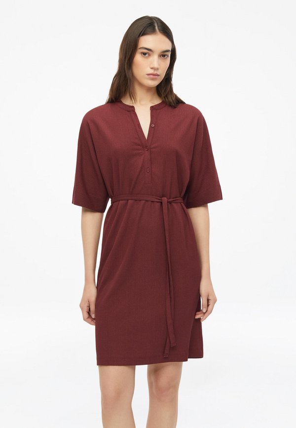 s.Oliver KLEID - Jersey dress - bordeaux