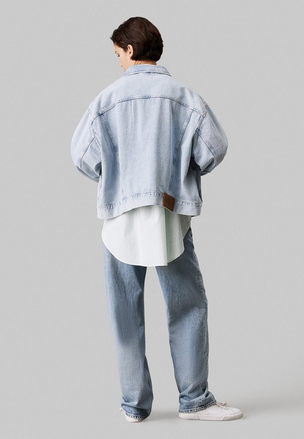 Calvin Klein Jeans BOXY
