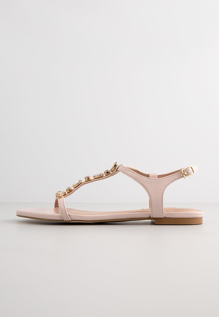Dune London NICKYS