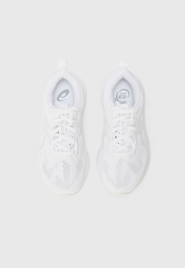 ASICS NOVABLAST 5