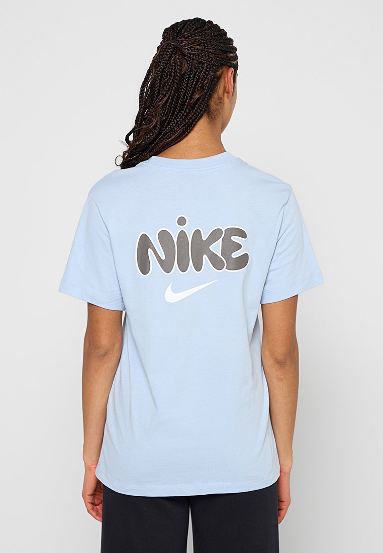 Nike Sportswear