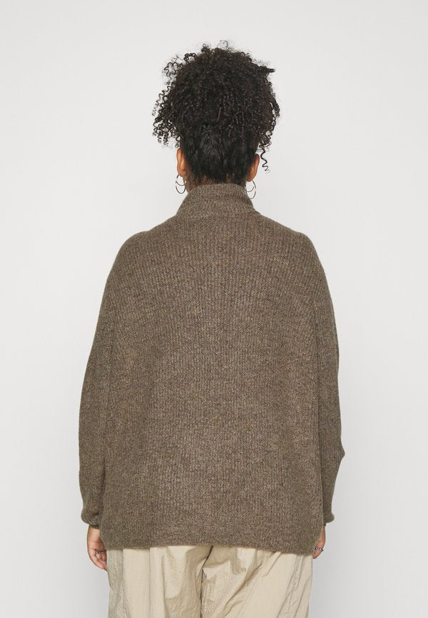 Vero Moda Curve Knitted VMCPLAZA Knitted