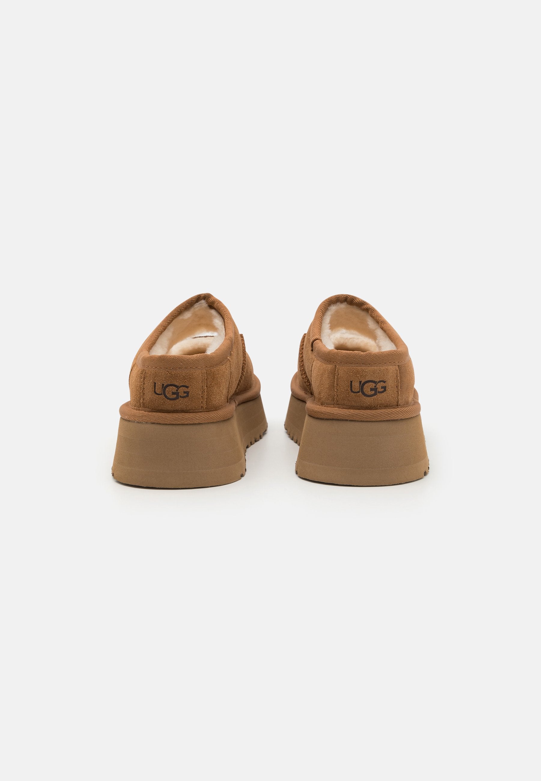 UGG BEA MARY JANE