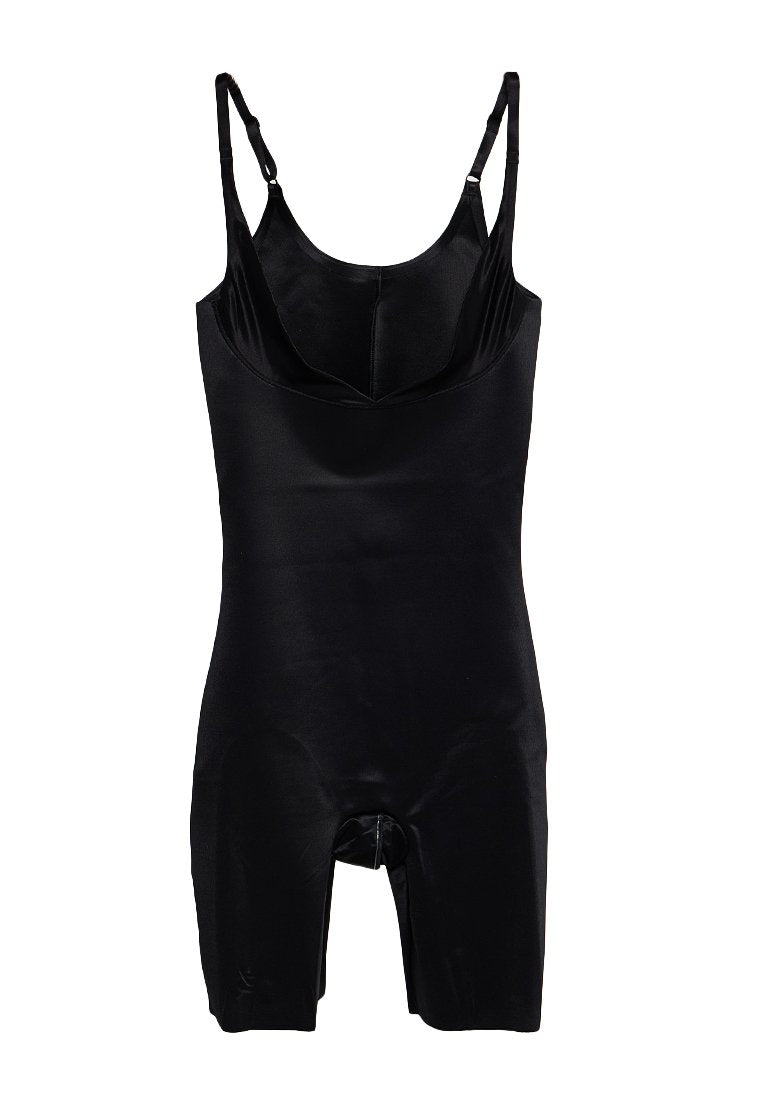 Chantelle Shapewear Media 1