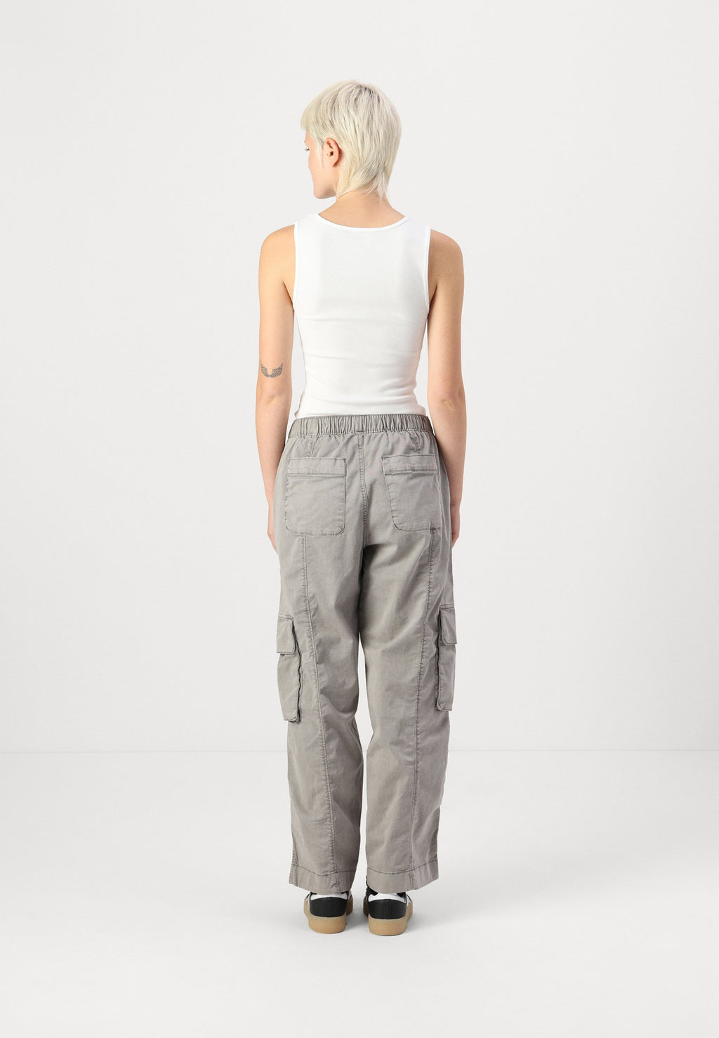 Abercrombie & Fitch WIDE LEG CARGO