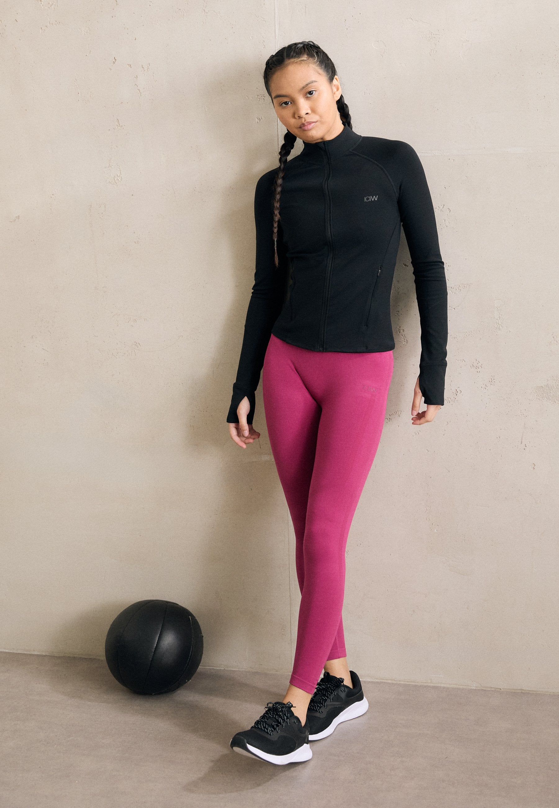 ICANIWILL SCULPT ZIP LONG SLEEVE