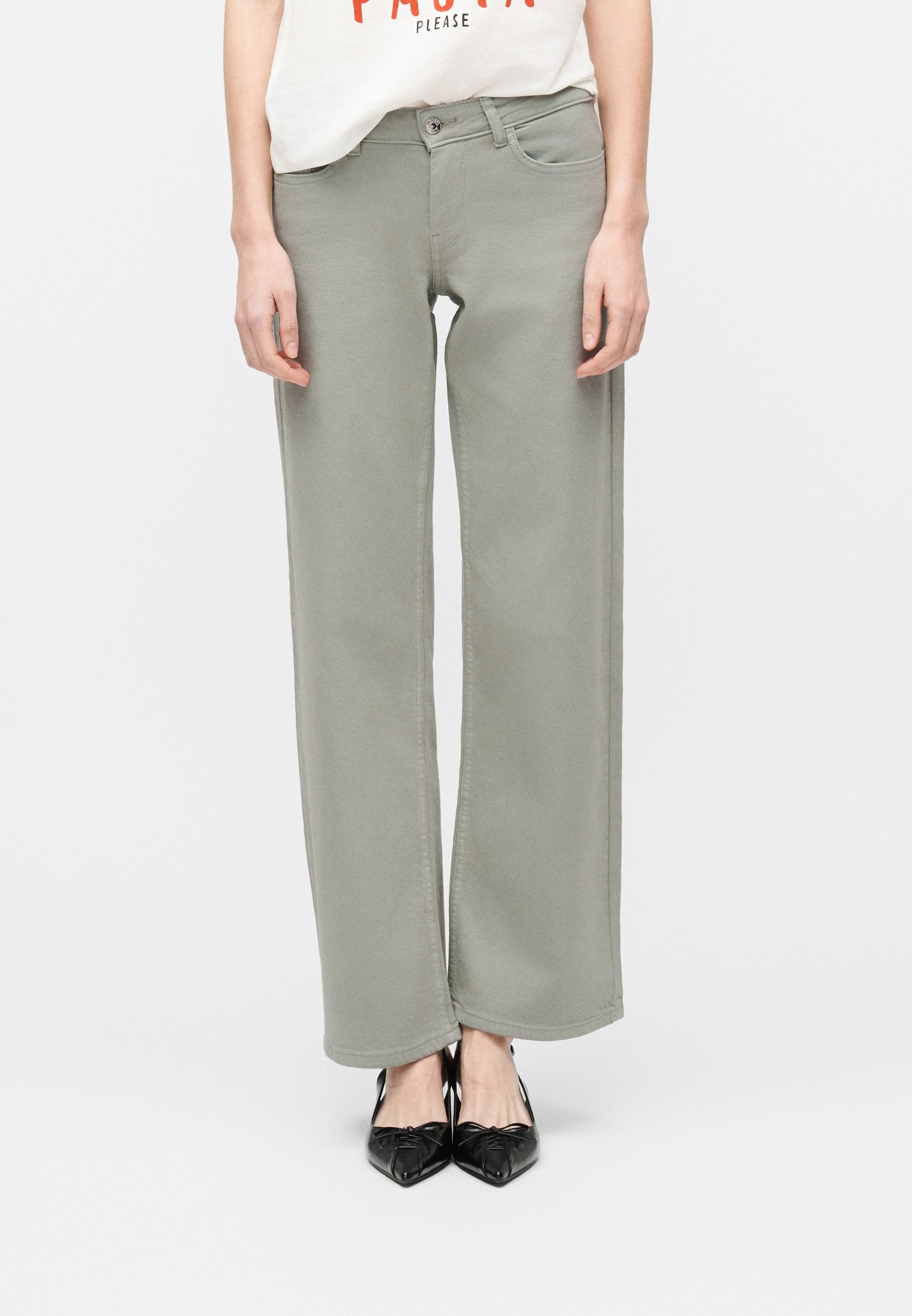 Wide-fit ONLJUDY Low waist Straight Fit Media 3