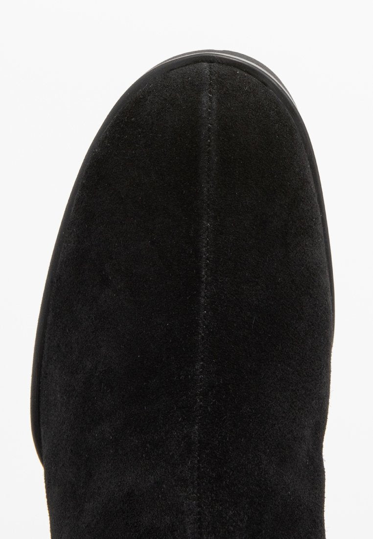 Högl