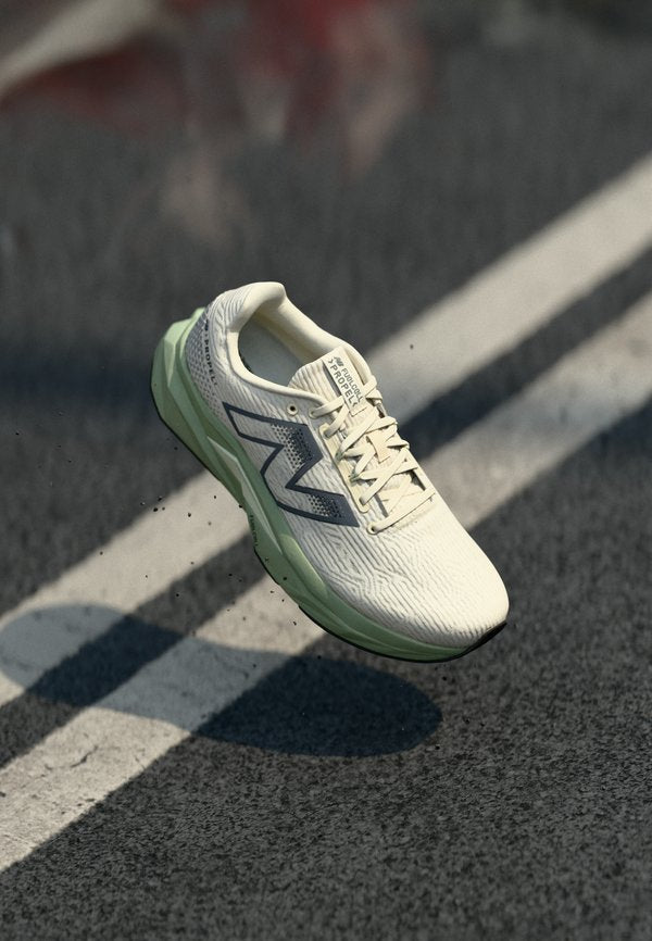 New Balance FUELCELL PROPEL  V5 - Road running shoes - permafrost