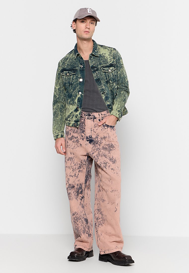 Études KENTUCKY ACID DYED