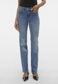 Vero Moda Tall VMFLASH - Straight leg jeans - medium blue denim