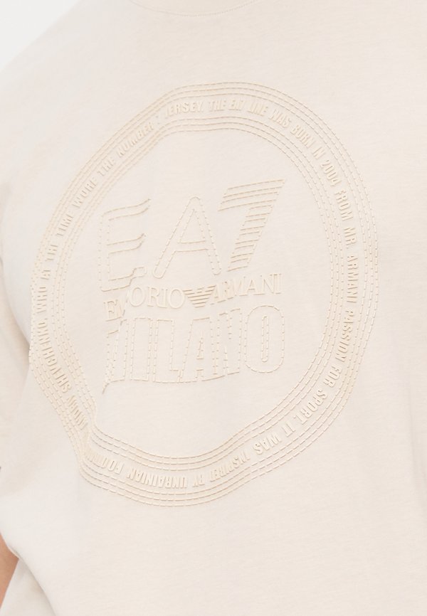 EA7 Emporio Armani